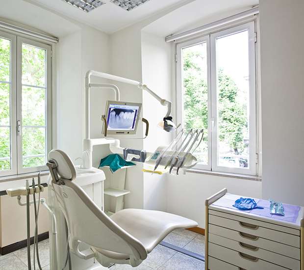 Dr. Alvarez's Dental Office