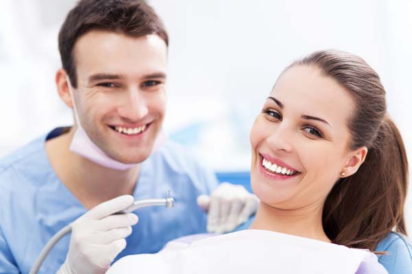 Benefits Of Teeth Bleaching